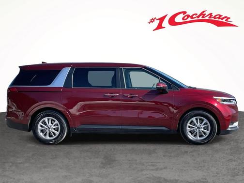 2024 Kia Carnival LX