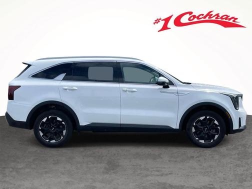 Glacial White Pearl 2024 Kia Sorento S
