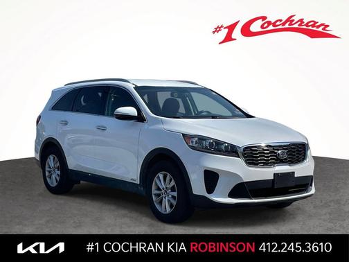 Snow White Pearl 2019 Kia Sorento LX