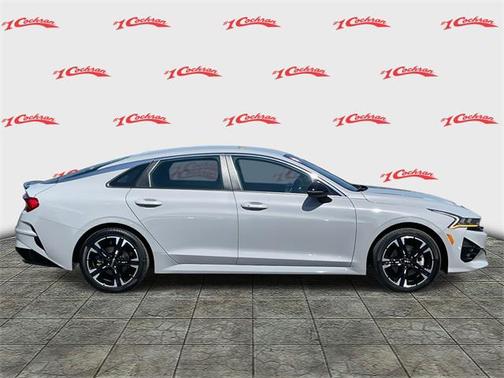 2024 Kia K5 GT-Line