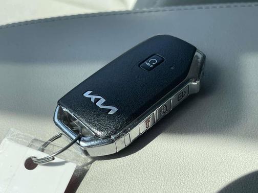 Steel Gray 2023 Kia Sorento Hybrid EX