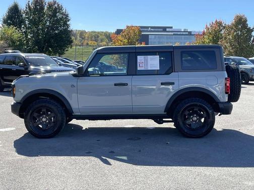 2024 Ford Bronco Black Diamond