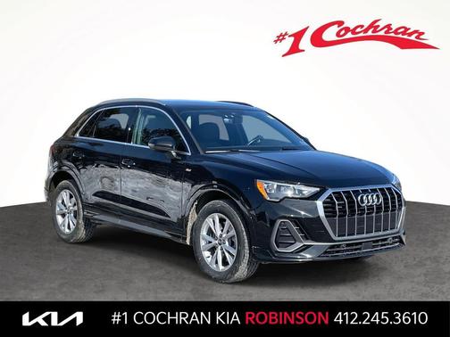 2022 Audi Q3 45 S line Premium