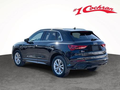 2022 Audi Q3 45 S line Premium