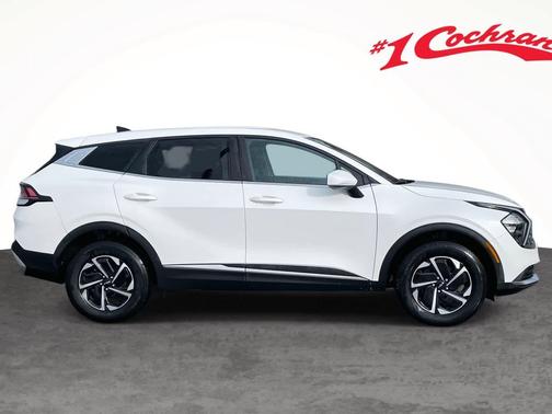 2023 Kia Sportage Hybrid LX