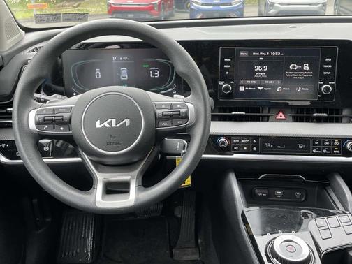 Snow White Pearl 2024 Kia Sportage Hybrid LX