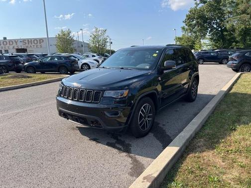 2020 Jeep Grand Cherokee Trailhawk