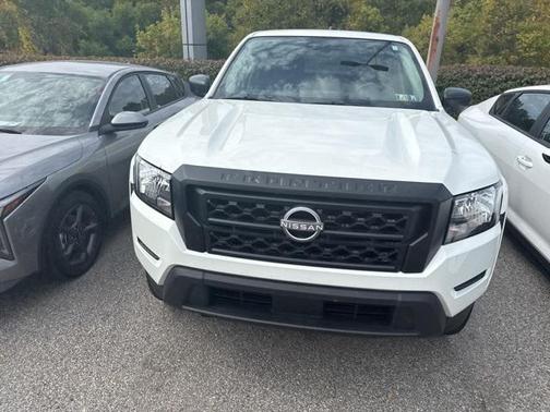 2023 Nissan Frontier S