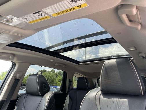 Liquid Carbon Metallic 2022 Acura MDX Advance Package