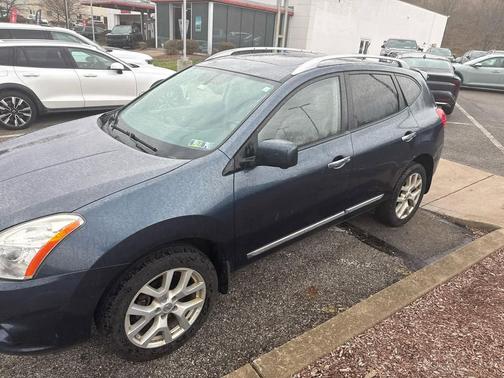 2013 Nissan Rogue SV w/SL Pkg
