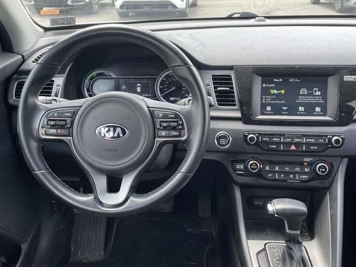 Silky Silver 2019 Kia Niro LX