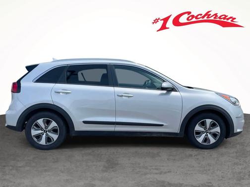 Silky Silver 2019 Kia Niro LX
