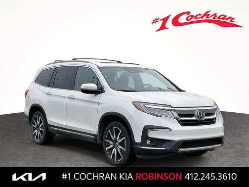 2022 Honda Pilot Touring 8-Passenger