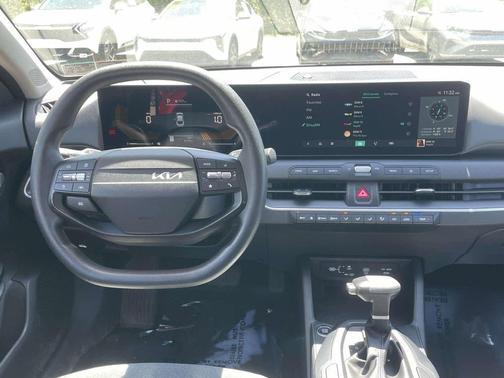 Currant Red 2025 Kia K4 LXS