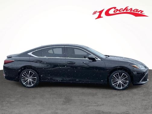 2024 Lexus ES 300h Base