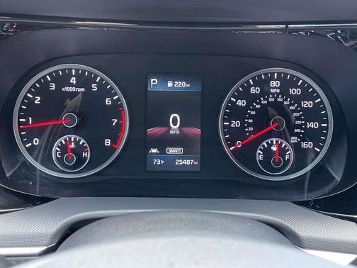 Glacial White Pearl 2024 Kia K5 GT-Line