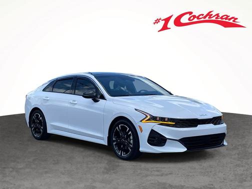Glacial White Pearl 2024 Kia K5 GT-Line