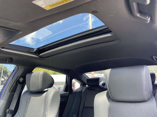 Still Night Pearl 2022 Honda Accord Sport 2.0T
