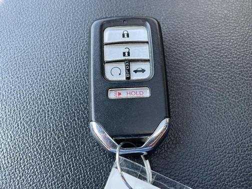 Still Night Pearl 2022 Honda Accord Sport 2.0T