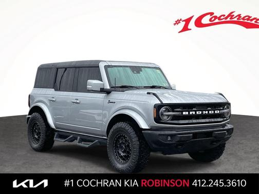 2023 Ford Bronco Outer Banks