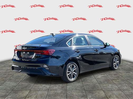 2022 Kia Forte LXS