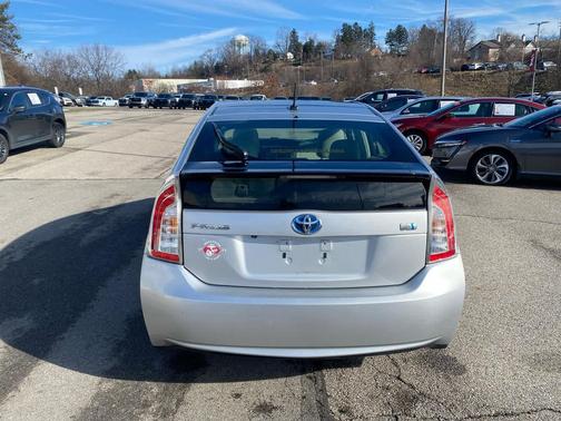 2014 Toyota Prius Three