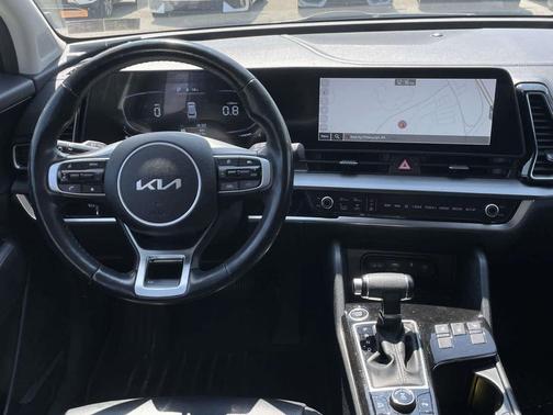 Glacial White Pearl 2023 Kia Sportage EX