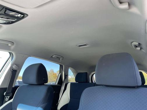 Dragon Brown 2019 Kia Sorento LX