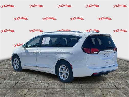 2020 Chrysler Pacifica Touring-L Plus