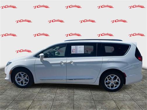 2020 Chrysler Pacifica Touring-L Plus