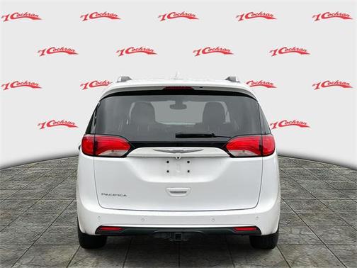 2020 Chrysler Pacifica Touring-L Plus