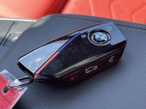Black Sapphire Metallic 2025 BMW X1 M35i