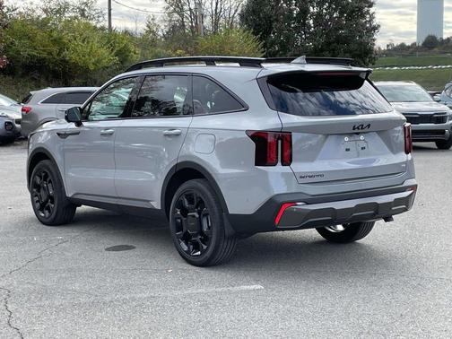 2025 Kia Sorento SX