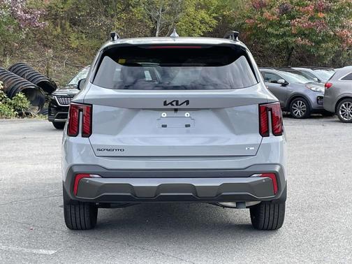 2025 Kia Sorento SX