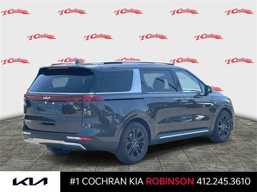 2023 Kia Carnival SX