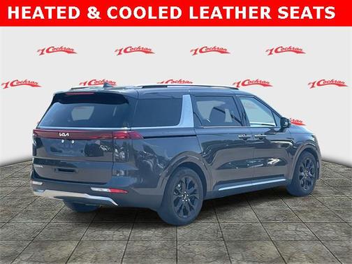 2023 Kia Carnival SX