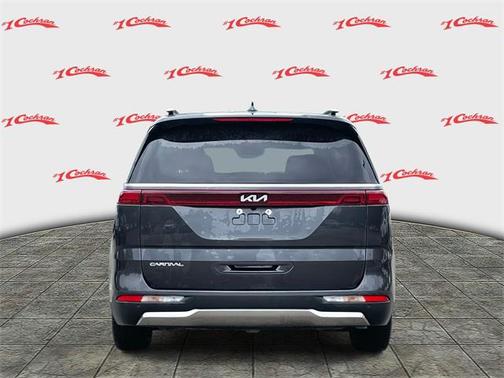 2023 Kia Carnival SX
