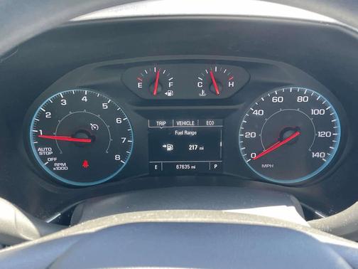 Silver Ice Metallic 2020 Chevrolet Equinox LS