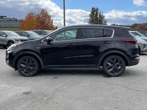 2022 Kia Sportage LX