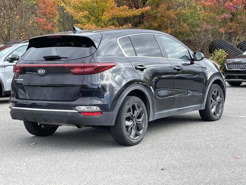 2022 Kia Sportage LX