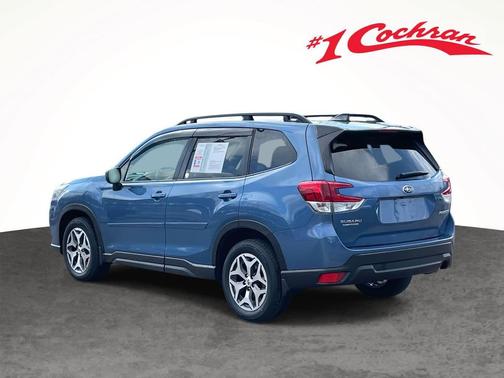 2024 Subaru Forester Premium