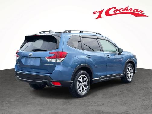 2024 Subaru Forester Premium