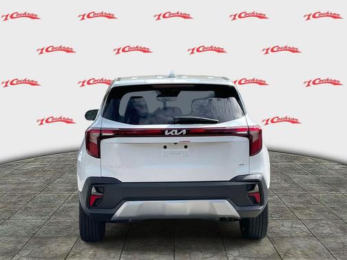 2025 Kia Seltos LX