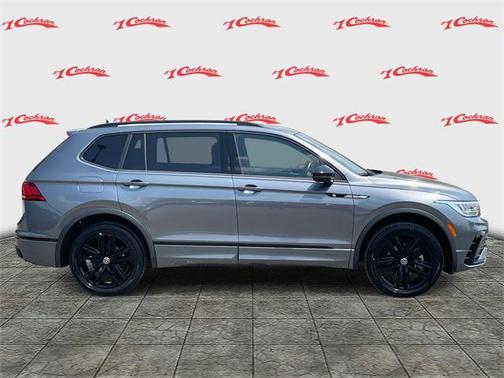 2022 Volkswagen Tiguan 2.0T SE R-Line Black 4MOTION