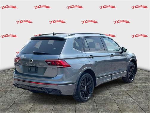 2022 Volkswagen Tiguan 2.0T SE R-Line Black 4MOTION
