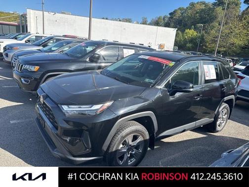 2022 Toyota RAV4 XLE