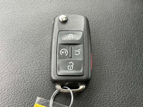 Reflex Silver Metallic 2020 Volkswagen Passat 2.0T R-Line