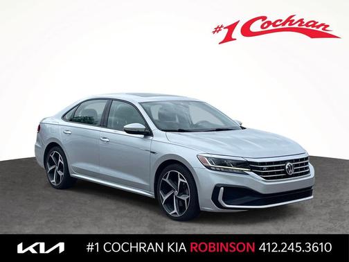 Reflex Silver Metallic 2020 Volkswagen Passat 2.0T R-Line