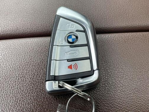 Arctic Gray Metallic 2020 BMW X5 xDrive40i