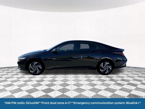2025 Hyundai ELANTRA HEV SEL Sport